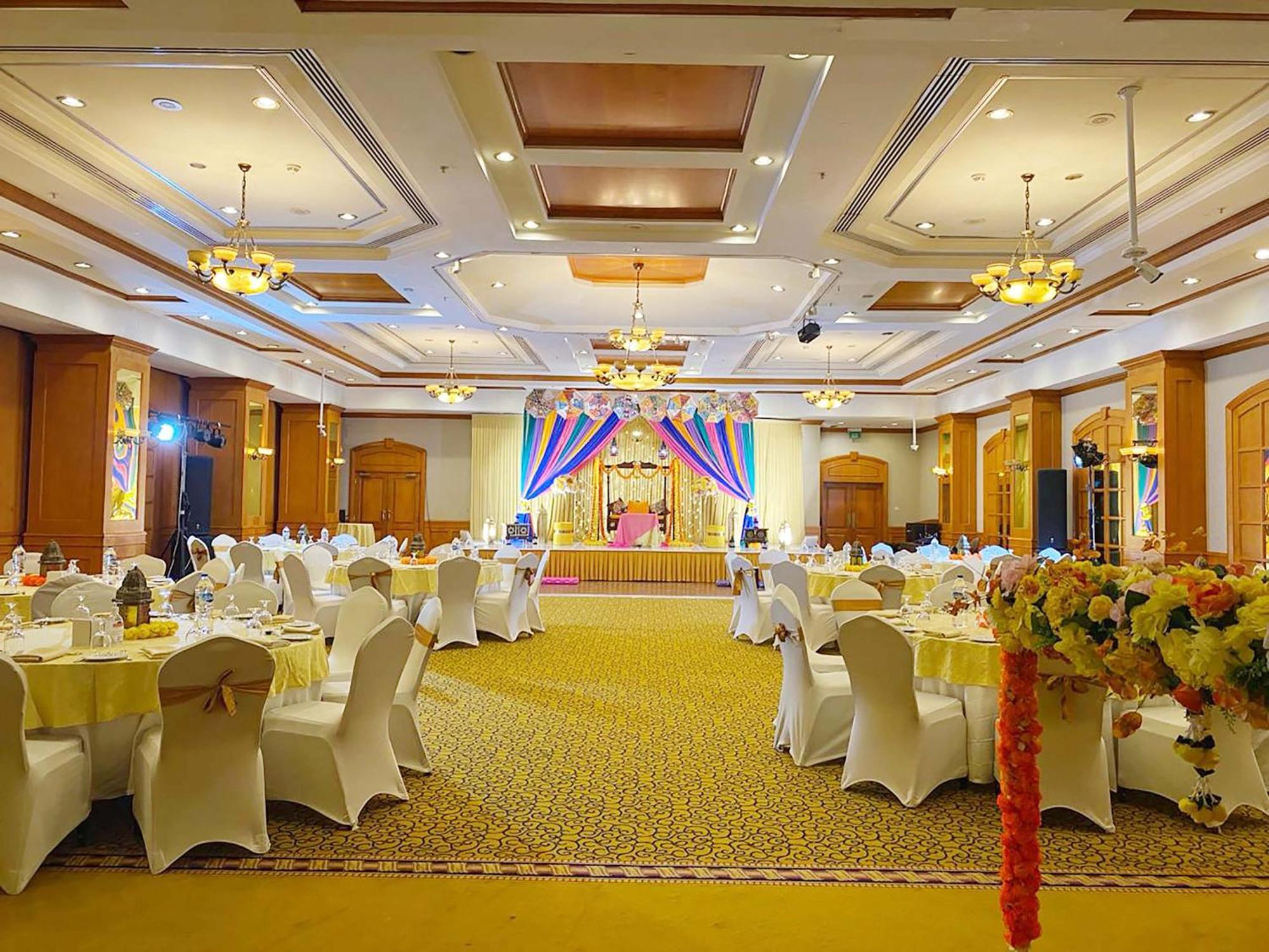 Knight Castle Hotel - Formerly Known As Carlton Palace Hotel Dubai Dış mekan fotoğraf